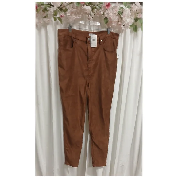 Good American Brown Ankle Pants - Picture 6 of 11